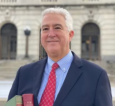 Jordan Yuelys – Hackensack Estate Planning Attorney